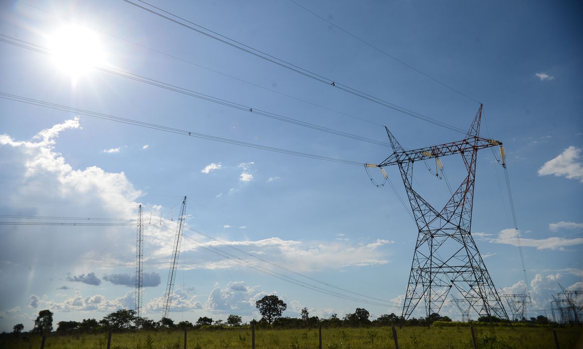 Ministério divulga estudo prevendo “revolução” no setor energético