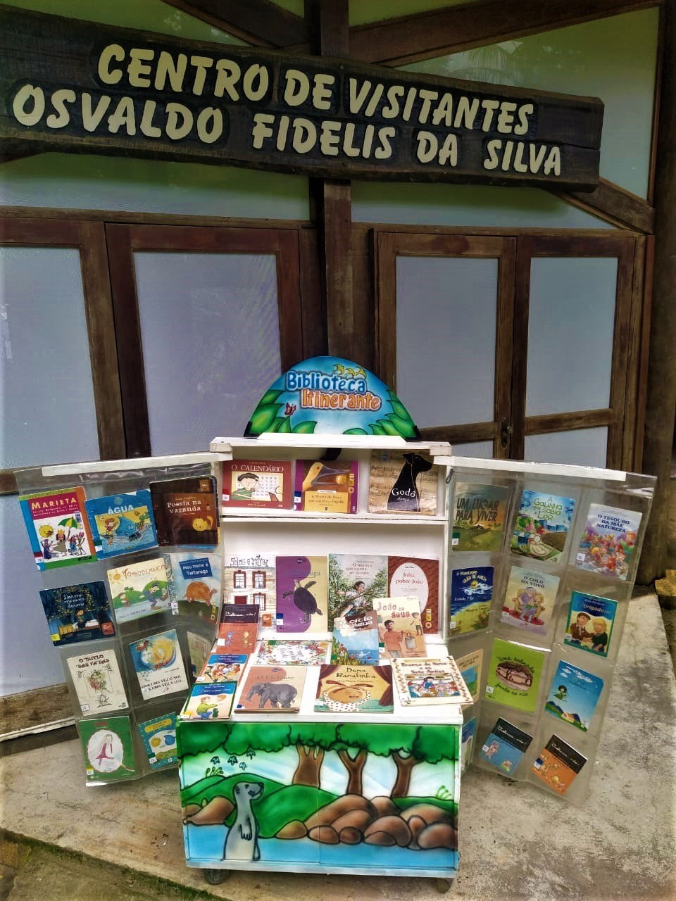 Parque Estadual Cachoeira da Fumaça faz campanha de doação de livros e revistinhas infantis