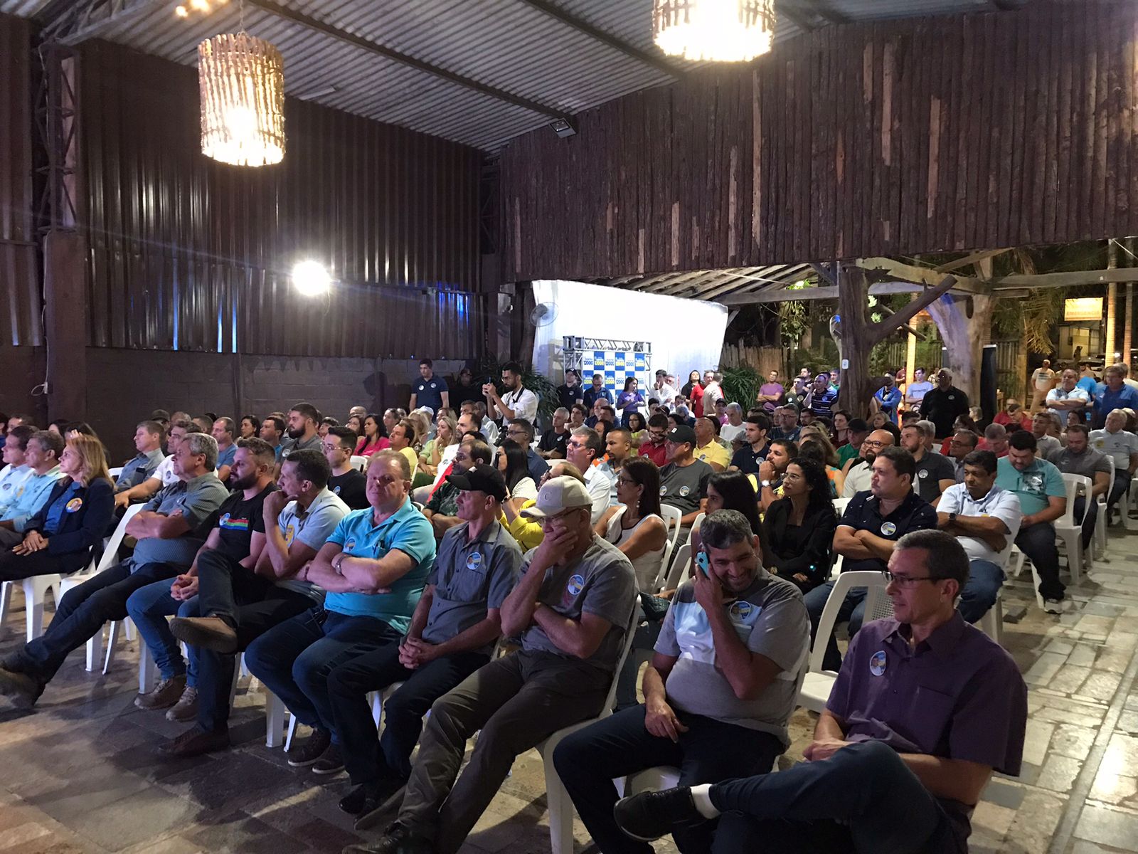 Com histórico massivo de apoio aos castelenses, campanha de Quintino dispara a cada dia em Castelo