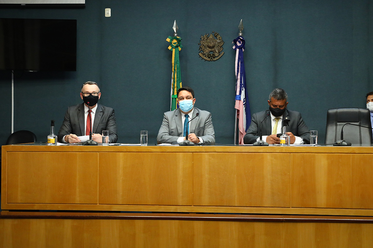 Educação: colegiado repudia falas de ministro