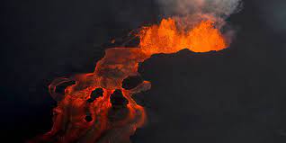 Havaí: Vulcão Kilauea volta a entrar em erupção