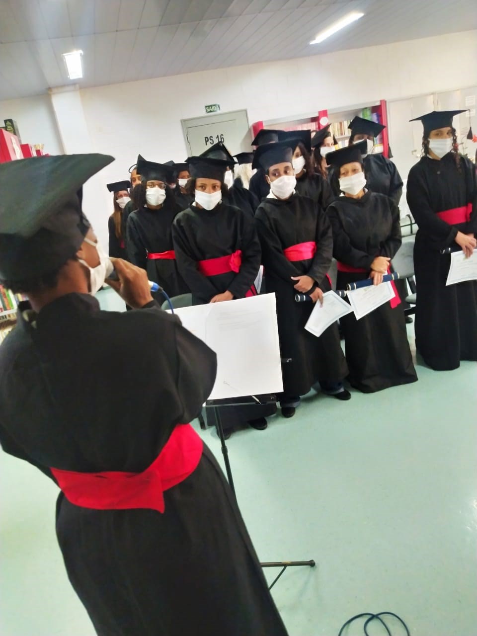 Internas de Cachoeiro de Itapemirim recebem certificado do Curso Organizador de Eventos