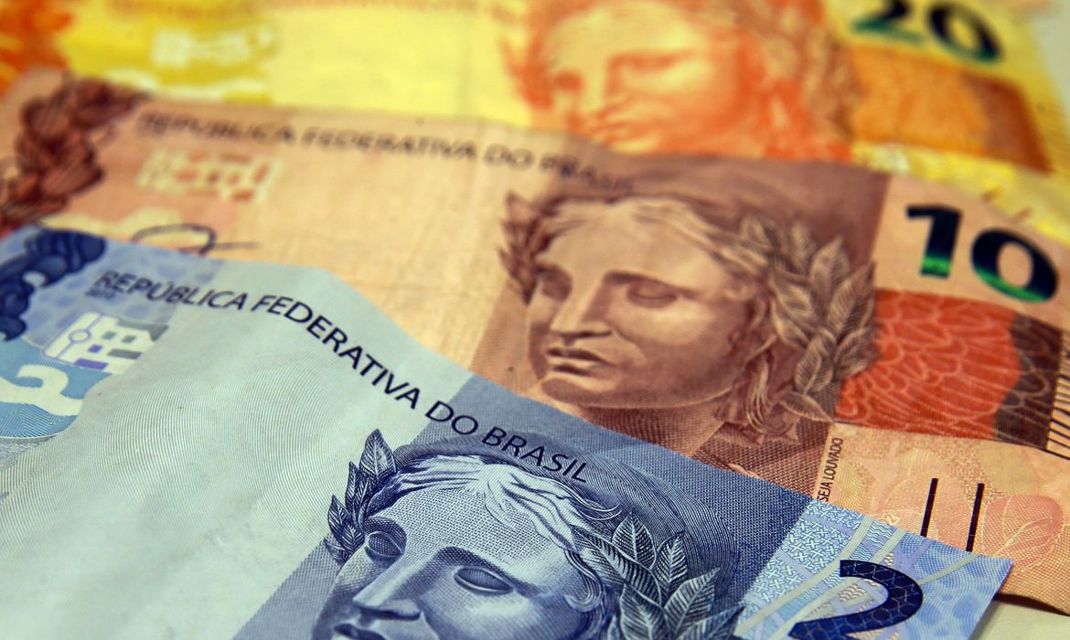 Economia surpreende 