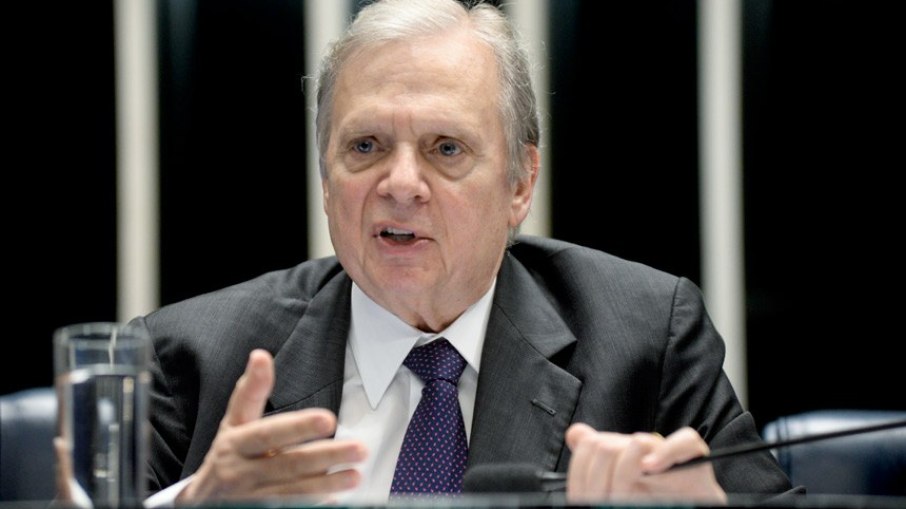 Intervenção de Bolsonaro fere Lei das Estatais, diz senador; entenda