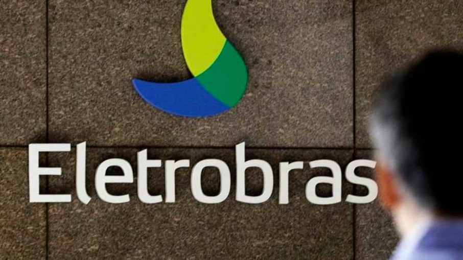 Governo entrega MP que prevê privatização da Eletrobras