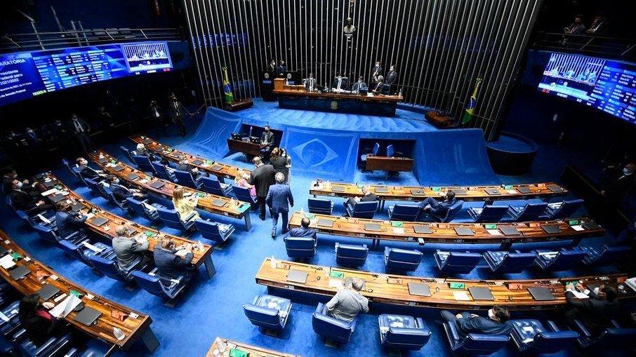 Governo prioriza PEC Emergencial mesmo sem fim de pisos para saúde e educação