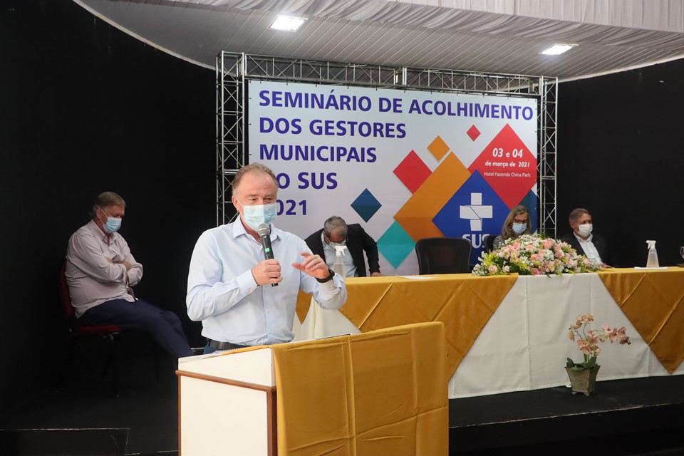 Governador participa de abertura do seminário de acolhimento dos gestores municipais de saúde