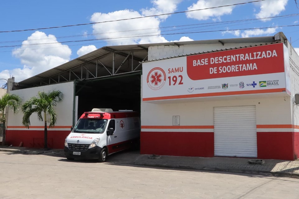 Governador inaugura base do SAMU 192 e autoriza reforma de escola em Sooretama