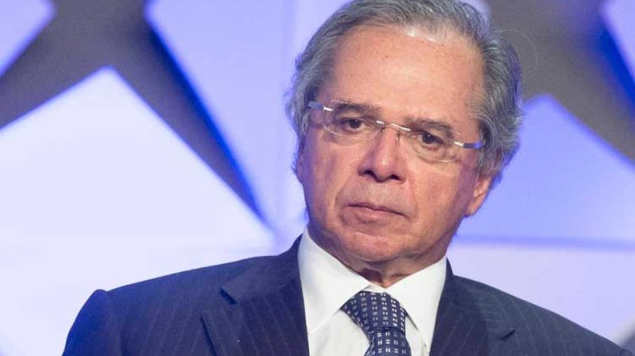 Para Guedes e bancos, retomada da  economia só ocorrerá com vacinação em massa