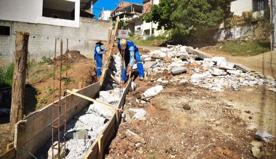 Bairro Boa Vista recebe obras de drenagem, pavimentação e contenção