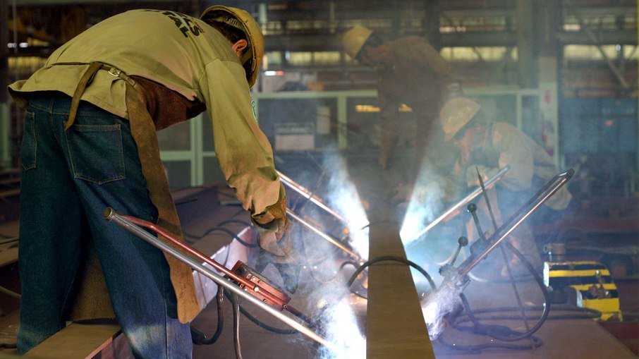 Inflação da indústria registra alta de 5,22%, maior valor desde 2014