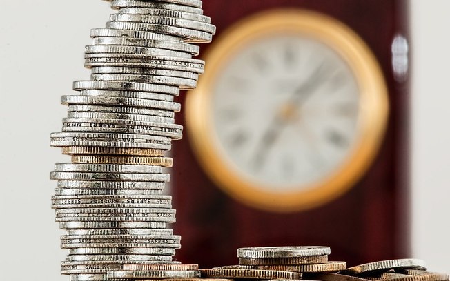 AES e BMG anunciam pagamento de juros sobre capital próprio (JCP)