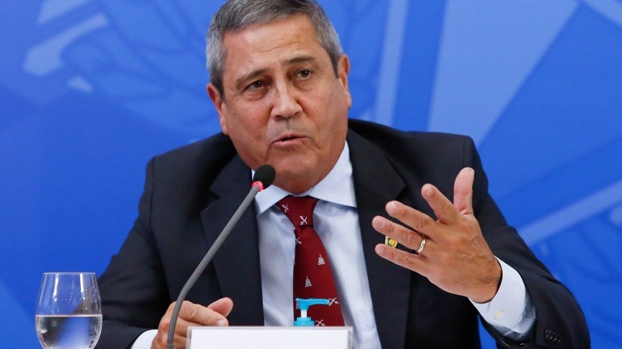 Novo ministro da Defesa diz que golpe de 1964 serviu para 
