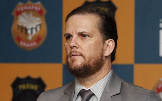 Congelamento de salários fez Bolsonaro perder apoio de policiais, diz Fenapef