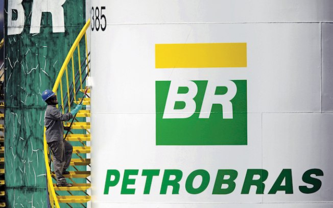 Petrobras (PETR4) afirma que oferta de recompra de títulos deve movimentar US$2,5 bi