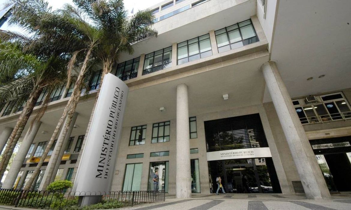 MPRJ denuncia dois policiais por homicídio no Jacarezinho