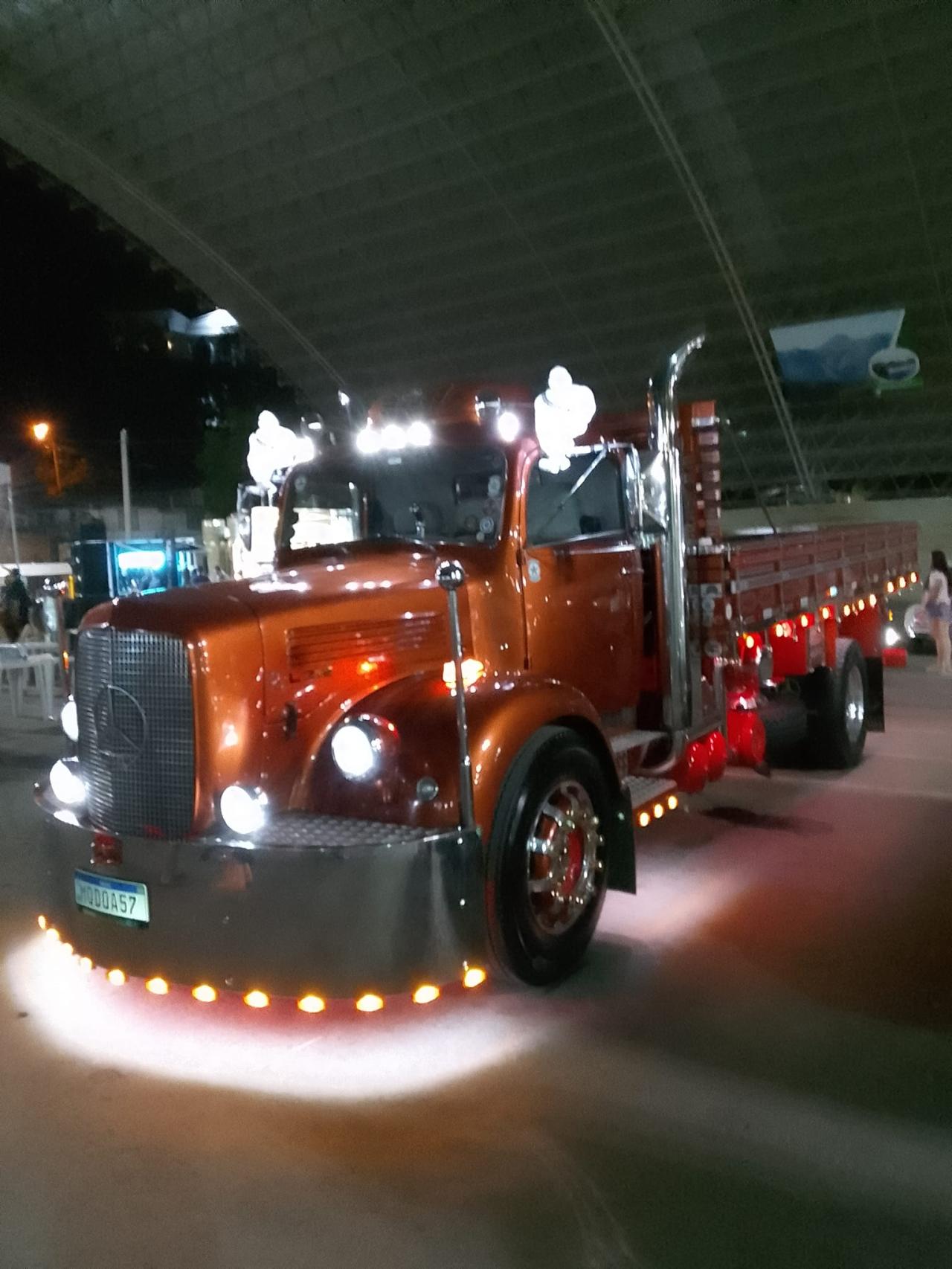 Encontro de carros antigos em Castelo se consolida e entra para o calendário oficial da cidade