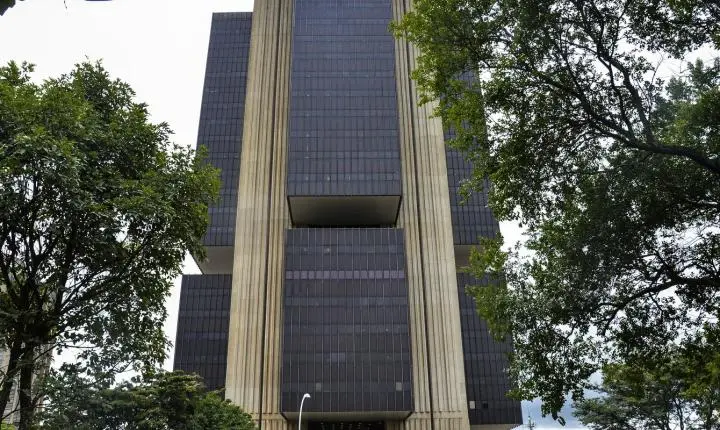 Banco Central reduz juros básicos para 14,5% ao ano