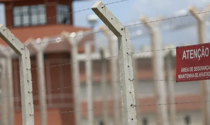 Mendonça autoriza transferência de Vorcaro para presídio federal