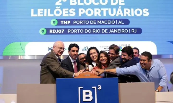 Petrobras e Britto-Macelog vencem leilões portuários em São Paulo